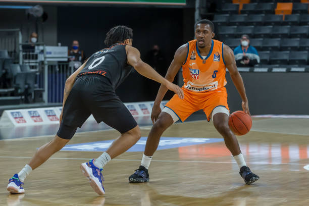 在有限的比 在有限的比