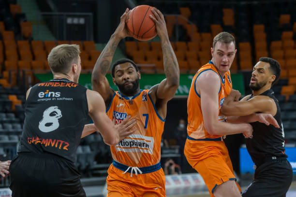 与战术掩护 与战术掩护