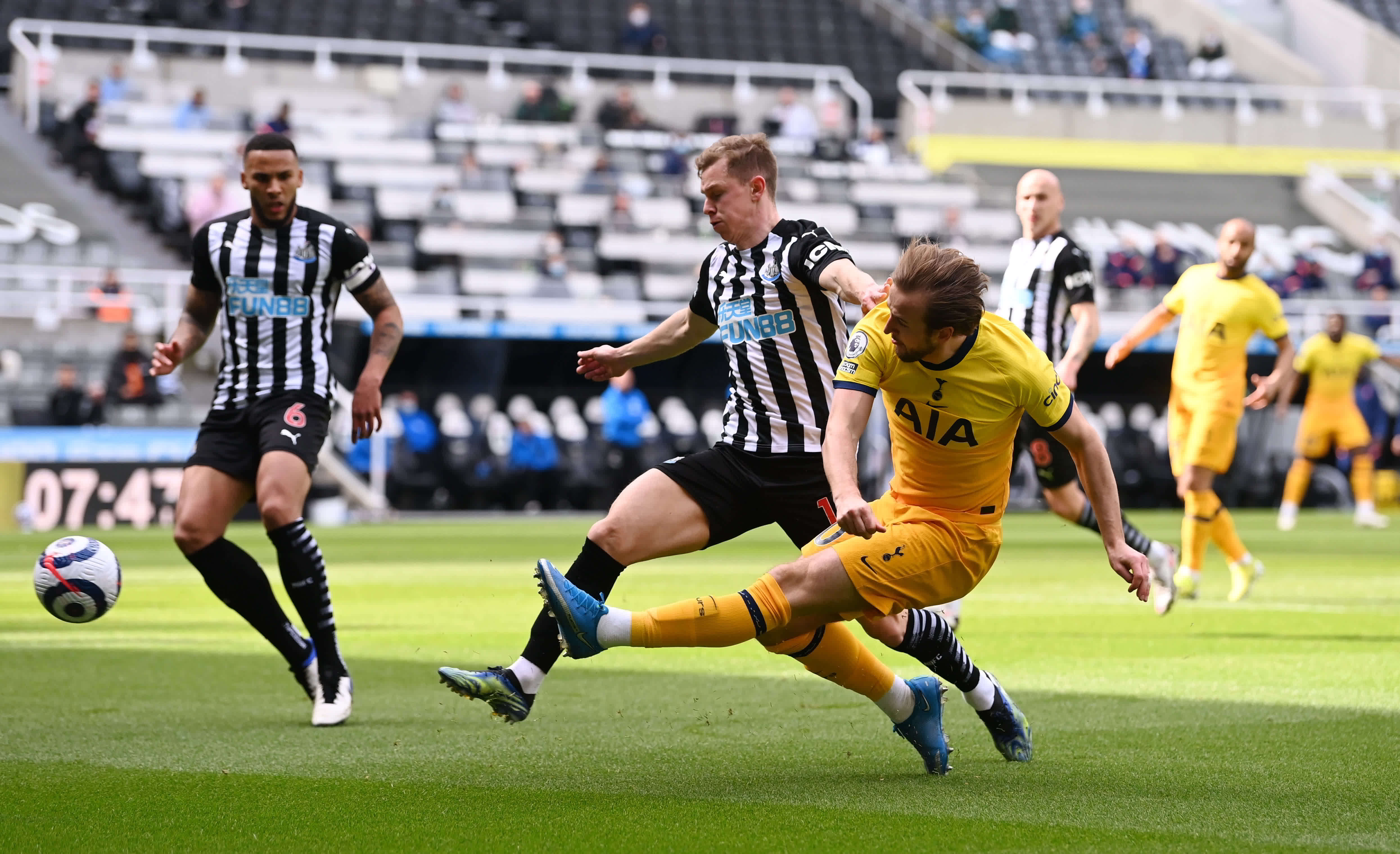 一批年轻球 一批年轻球