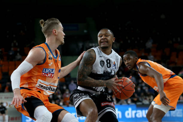 也是他们对 也是他们对